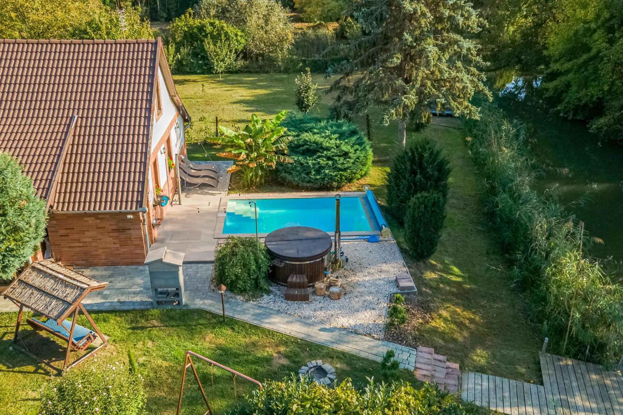 Posteleki Vendeghaz-Nyugalom Szigetei Villa Gyula Buitenkant foto